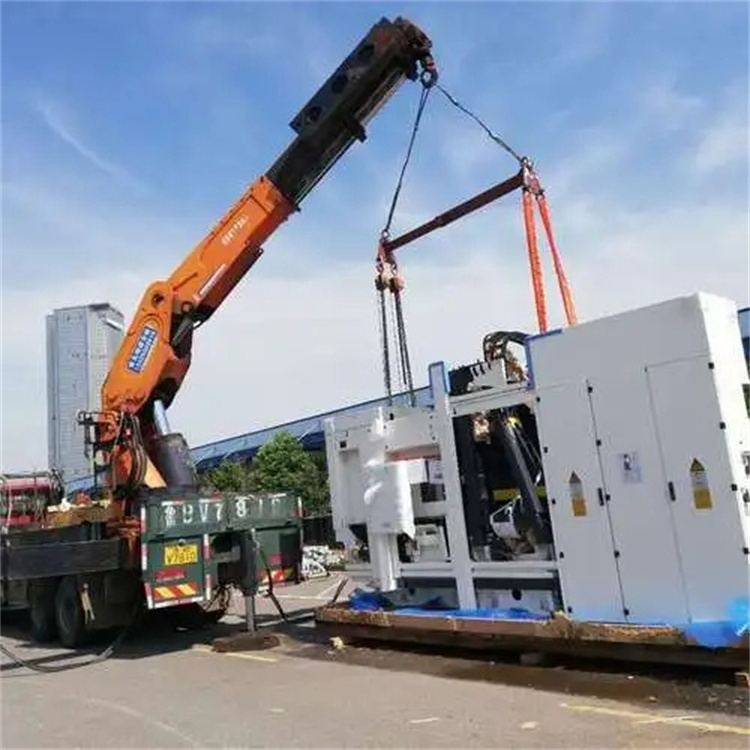 赫山附近小吊车联系方式|8-16吨|本地及时服务