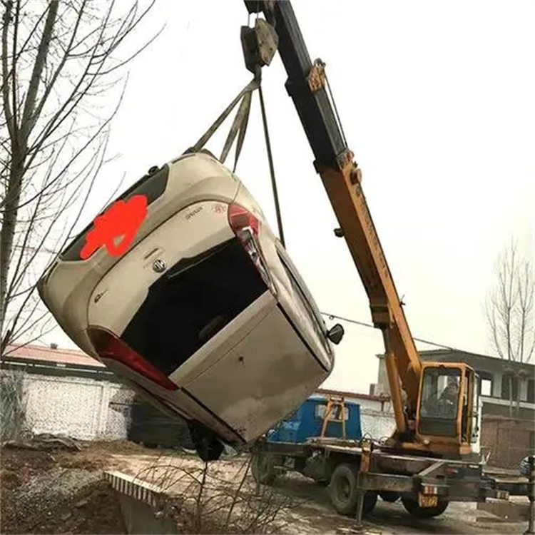 赫山吊车救援小汽车怎么吊